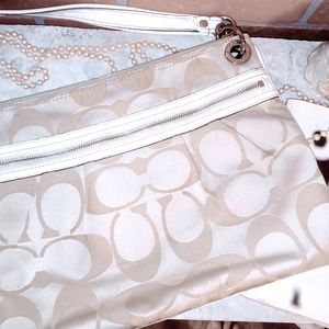 COACH Handbag ( Purse )